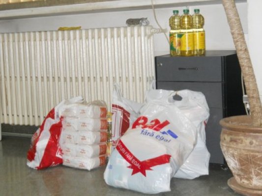 Alte 14 tone de alimente pleacă din Constanţa, spre Vrancea